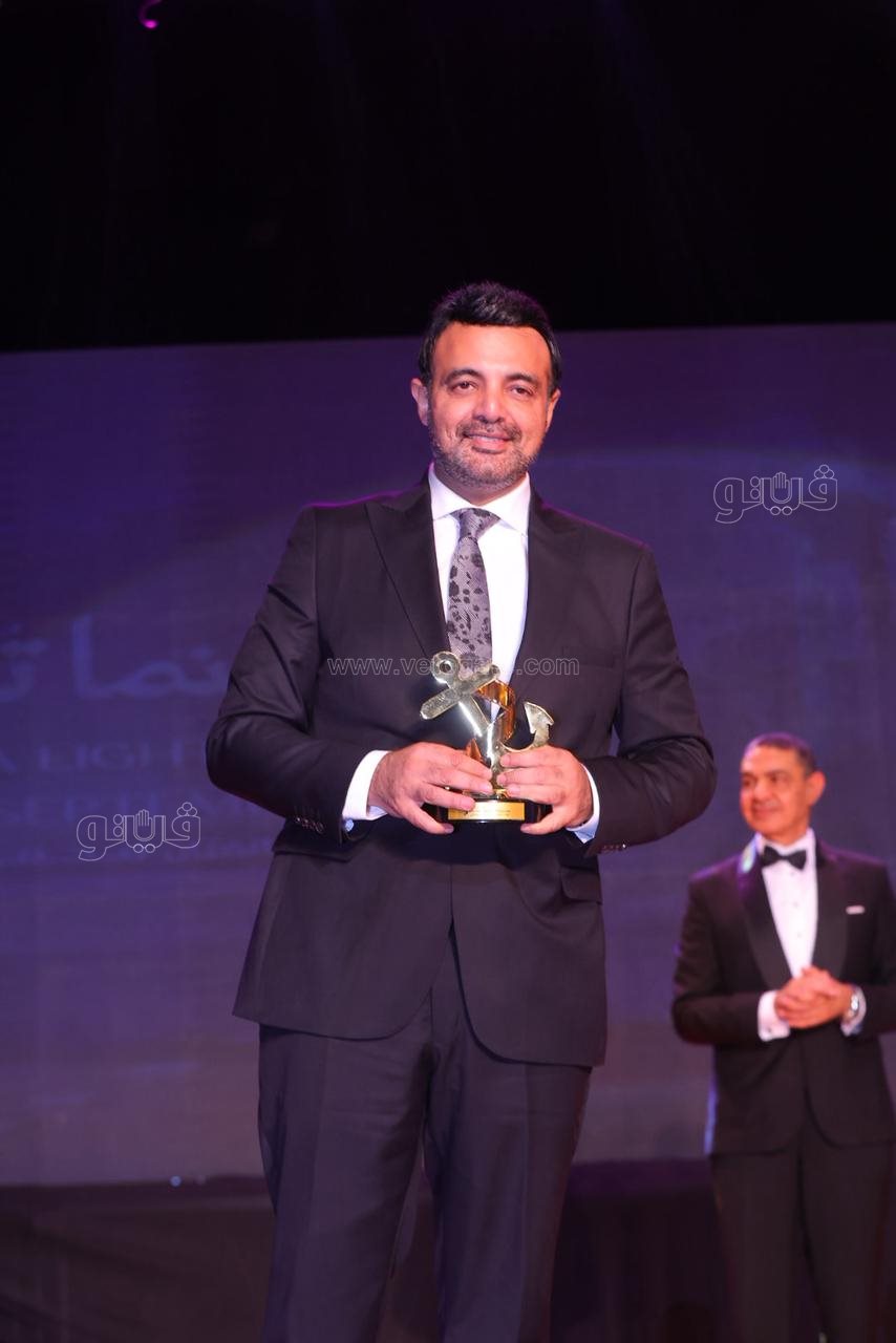 الفنان عمرو محمود ياسين خلال المهرجان، فيتو&nbsp;
