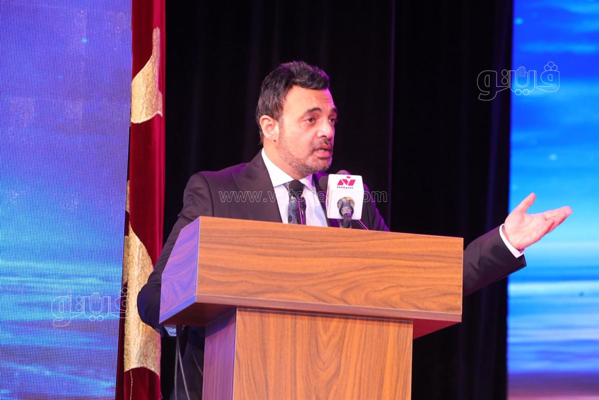الفنان عمرو محمود ياسين خلال المهرجان، فيتو&nbsp;