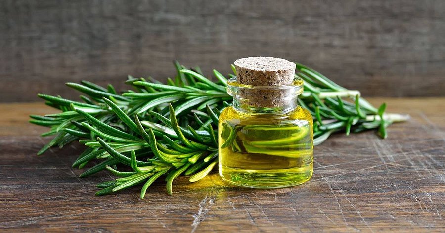 زيت الروزماري للبشرة