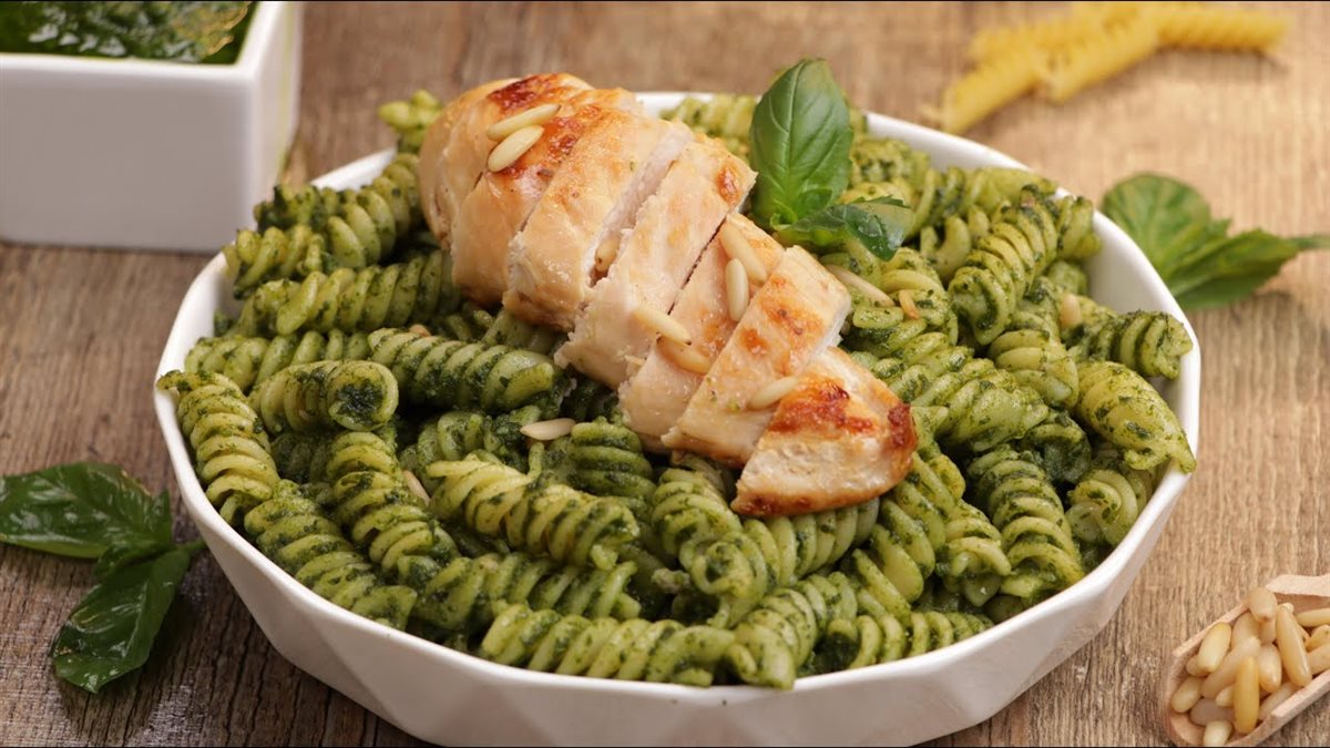 طريقة عمل المكرونة بصوص البيستو