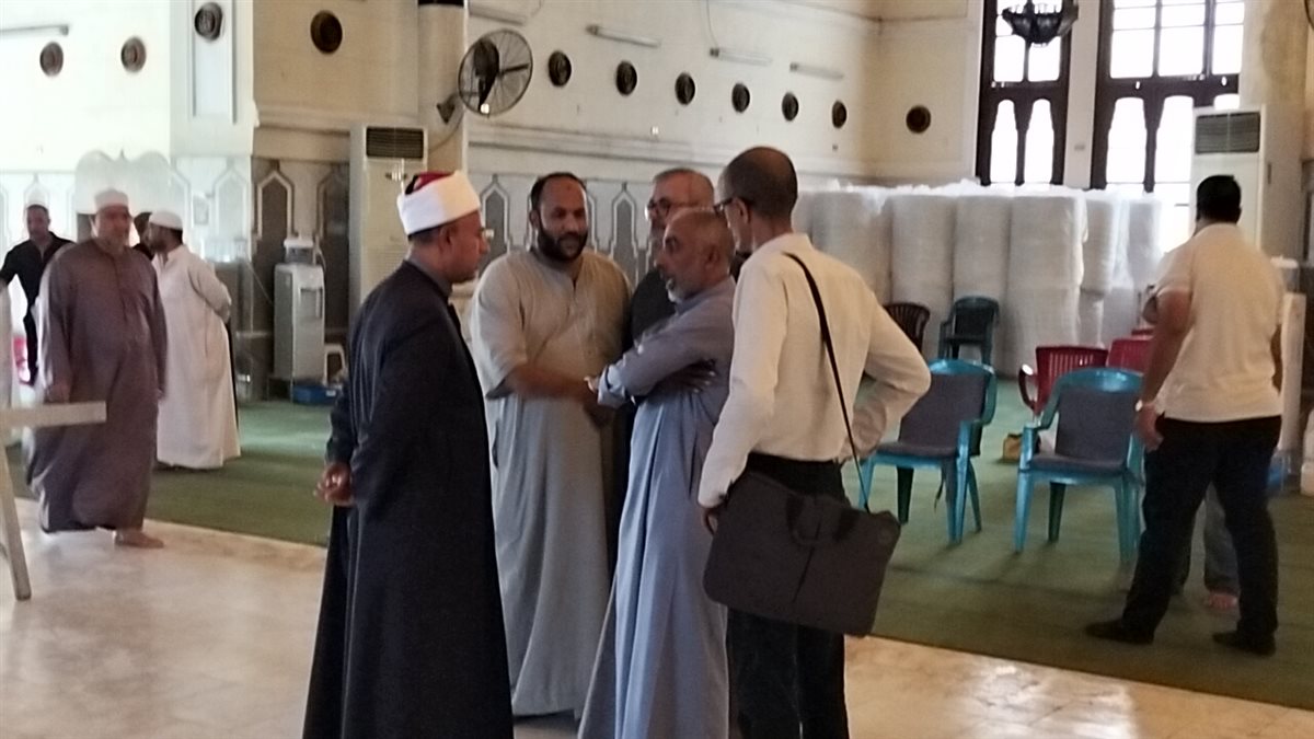 وكيل اوقاف الإسماعيلية يتابع أعمال التطوير بمسجد أبو بكر الصديق، فيتو