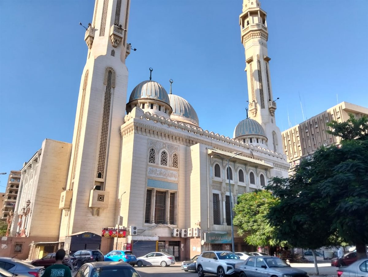 مسجد أبو بكر الصديق، فيتو