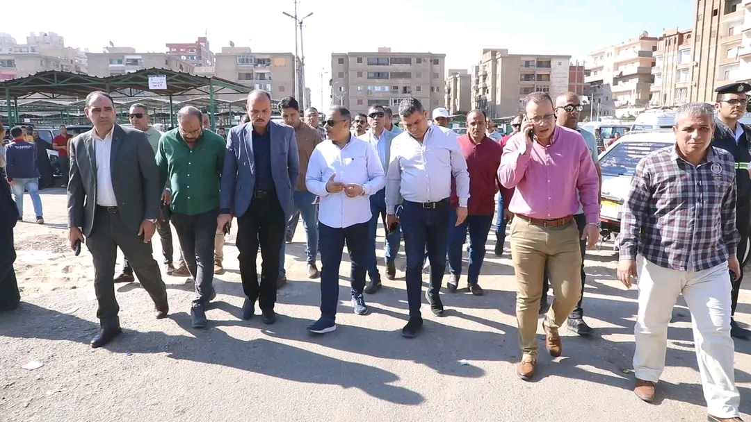 محافظ الشرقية يتفقد مواقف السيارات،فيتو