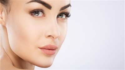 بشرة لامعة وناعمة&nbsp;