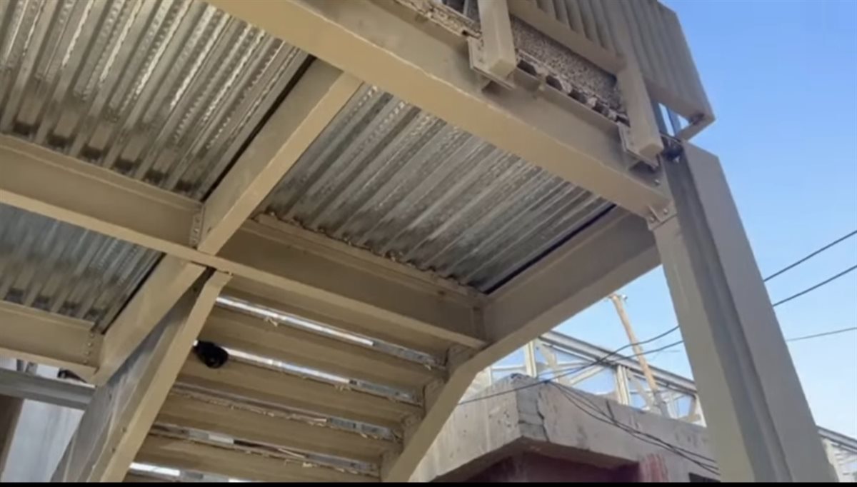 ازمة عبور المشاة ببنها القليوبية، فيتو&nbsp;