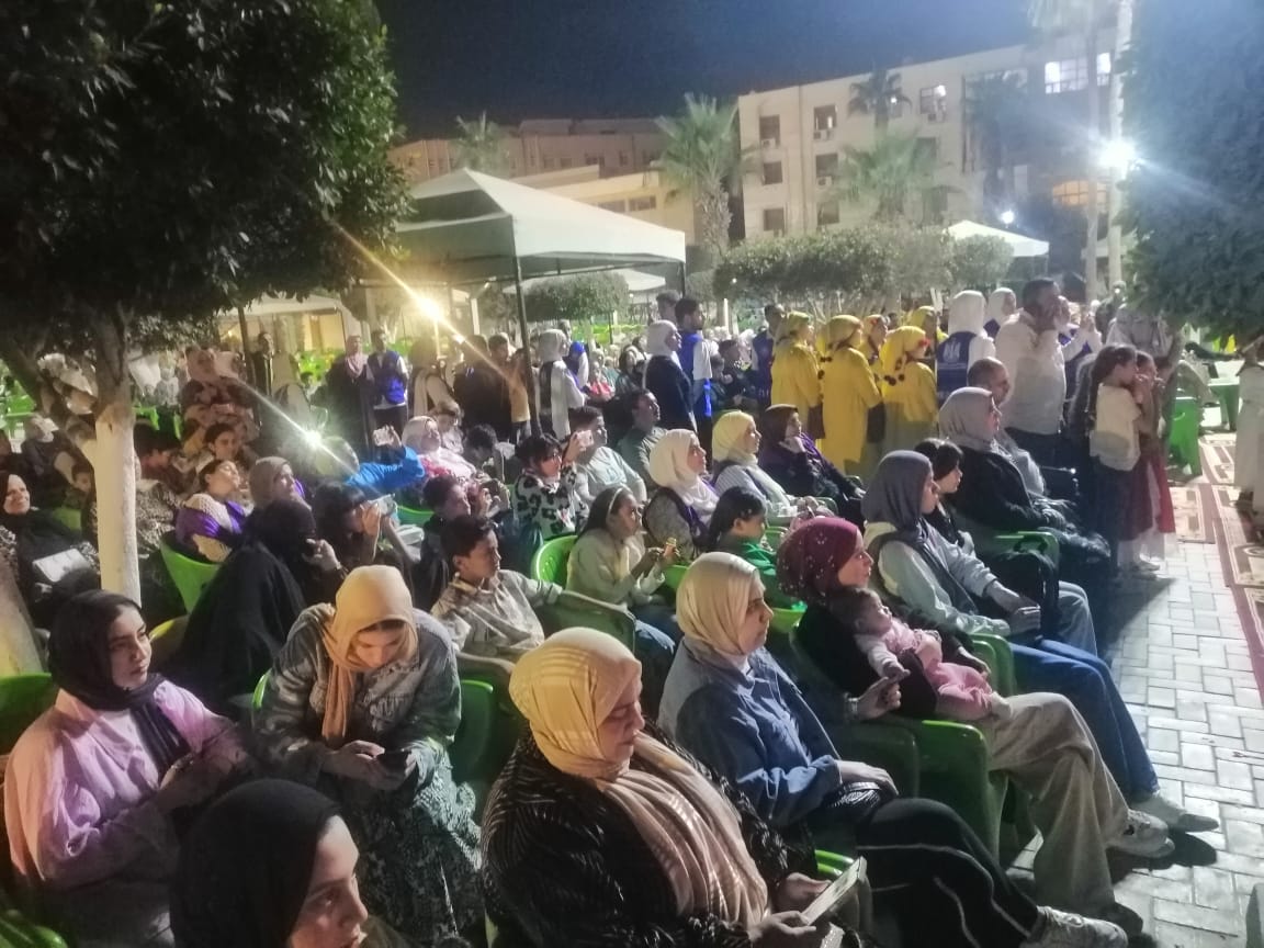 اقبال علي مشاهدة افتتاح المتحف المصري،فيتو