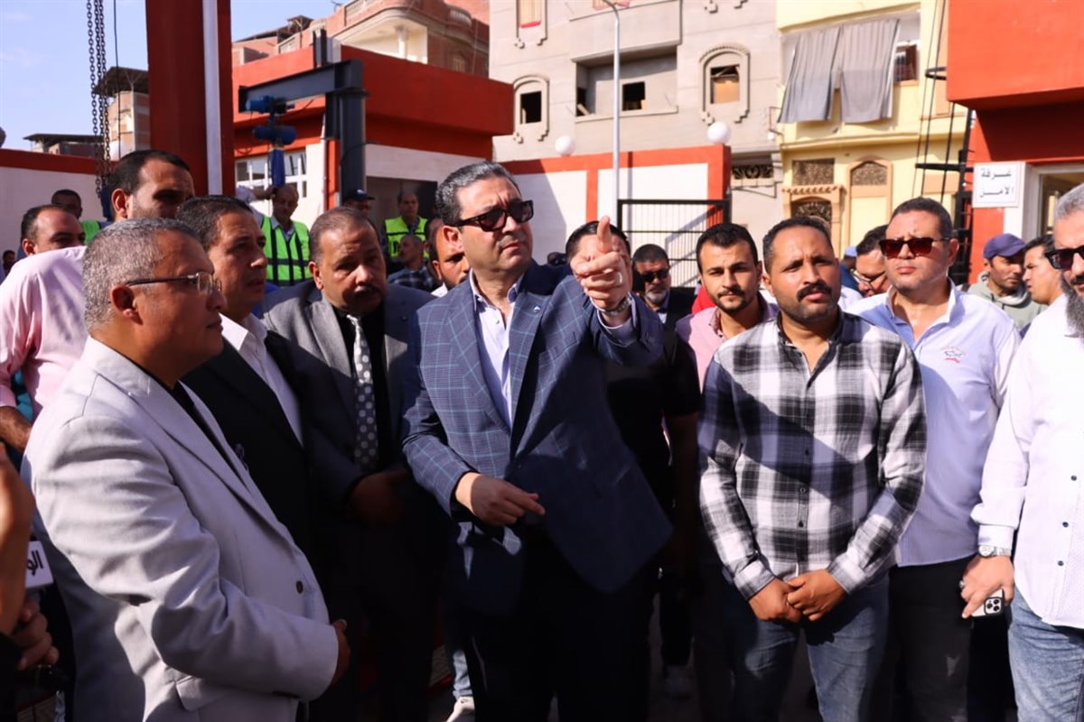 الدكتور ايمن الشهابي محافظ دمياط يفتتح محطة الصرف الصحي الرئيسية بشط جريبة