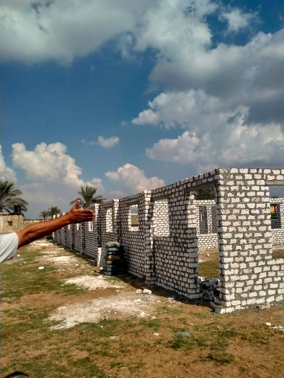 جانب من أعمال الإزالة، فيتو&nbsp;