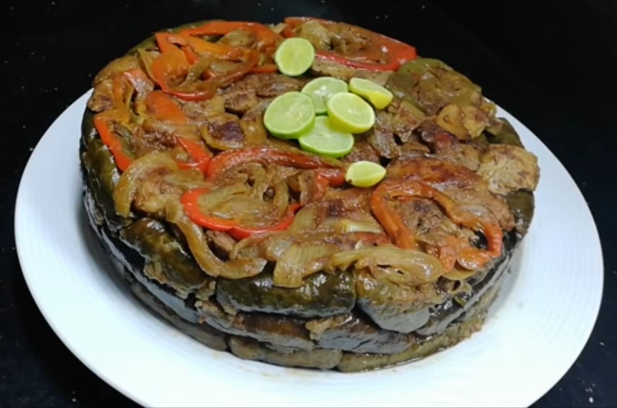 طريقة عمل طاجن ورق العنب باللحمة&nbsp;