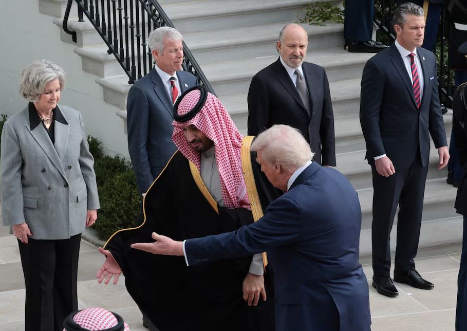 ترامب يستقبل بن سلمان، فيتو