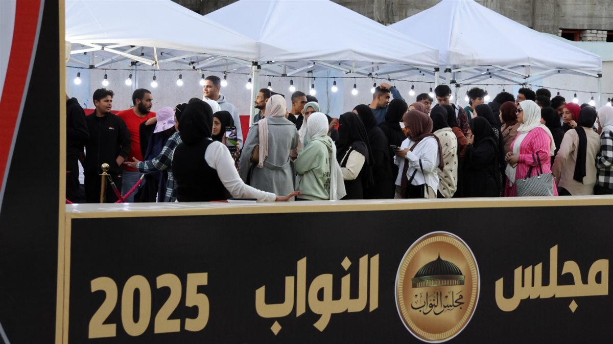 جانب من جولة محافظ الإسماعيلية، فيتو