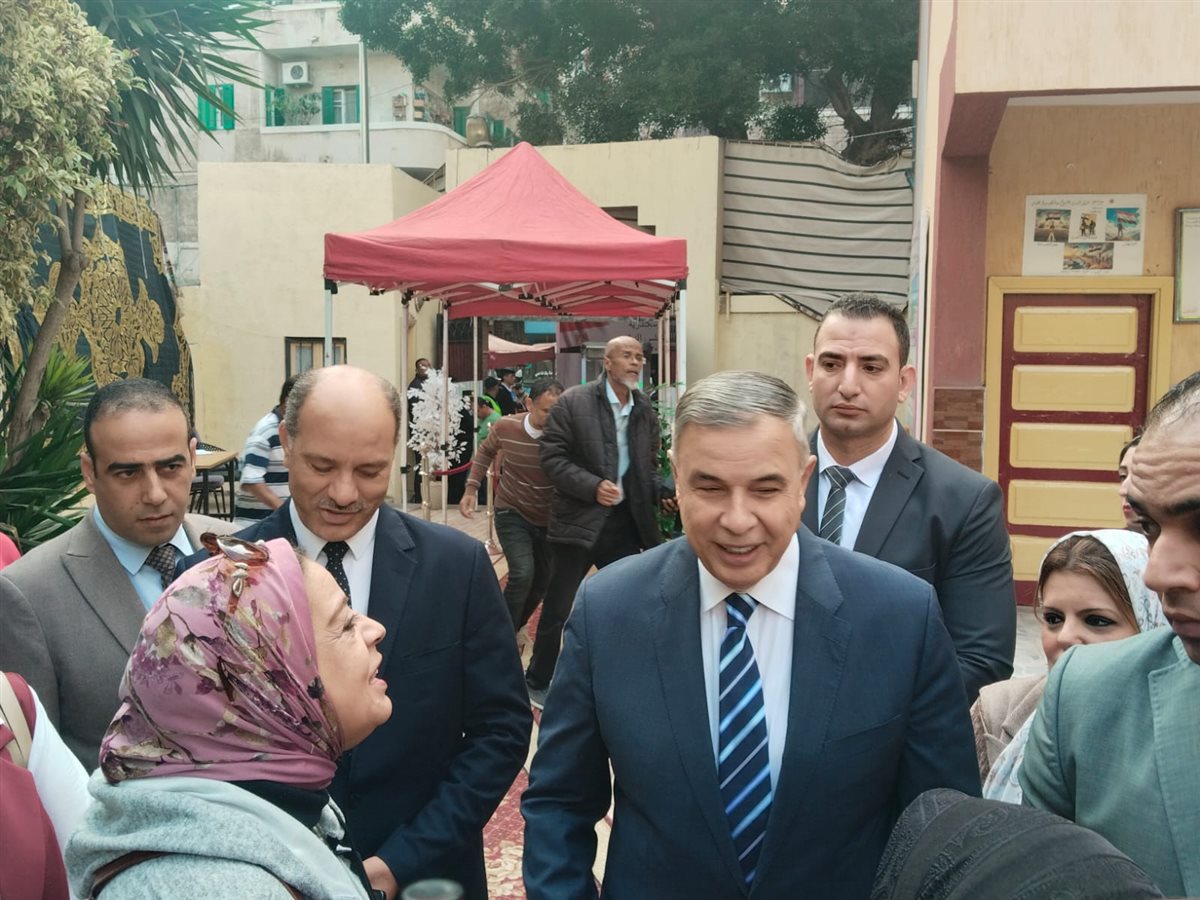 محافظ الأسكندرية يتفقد لجان انتخابات &nbsp;النواب