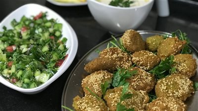 طريقة عمل الطعمية&nbsp;
