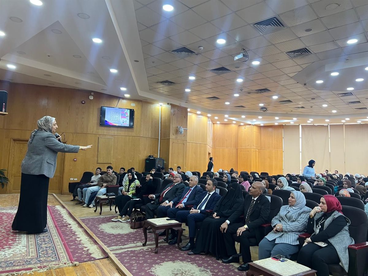 &nbsp;ندوة بعنوان 'الشباب قلب مصر النابض