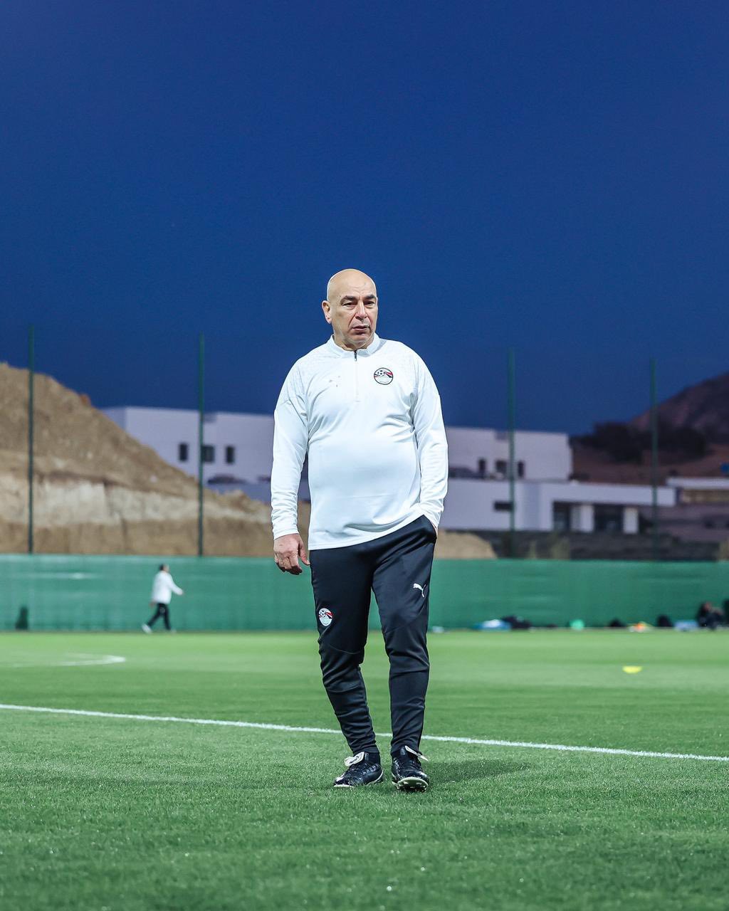 حسام حسن المدير الفني لمنتخب مصر، فيتو