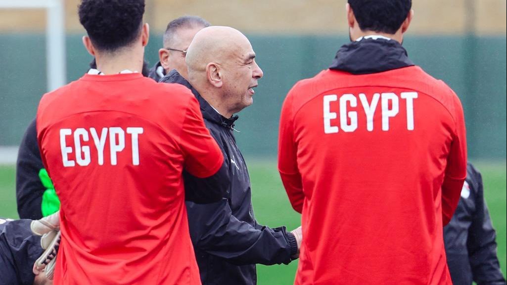 حسام حسن، فيتو