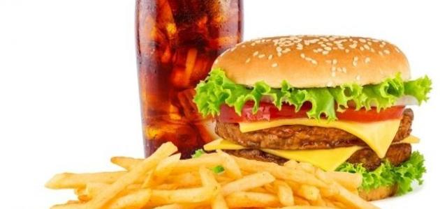 مخاطر الوجبات السريعة على صحة الأطفال&nbsp;