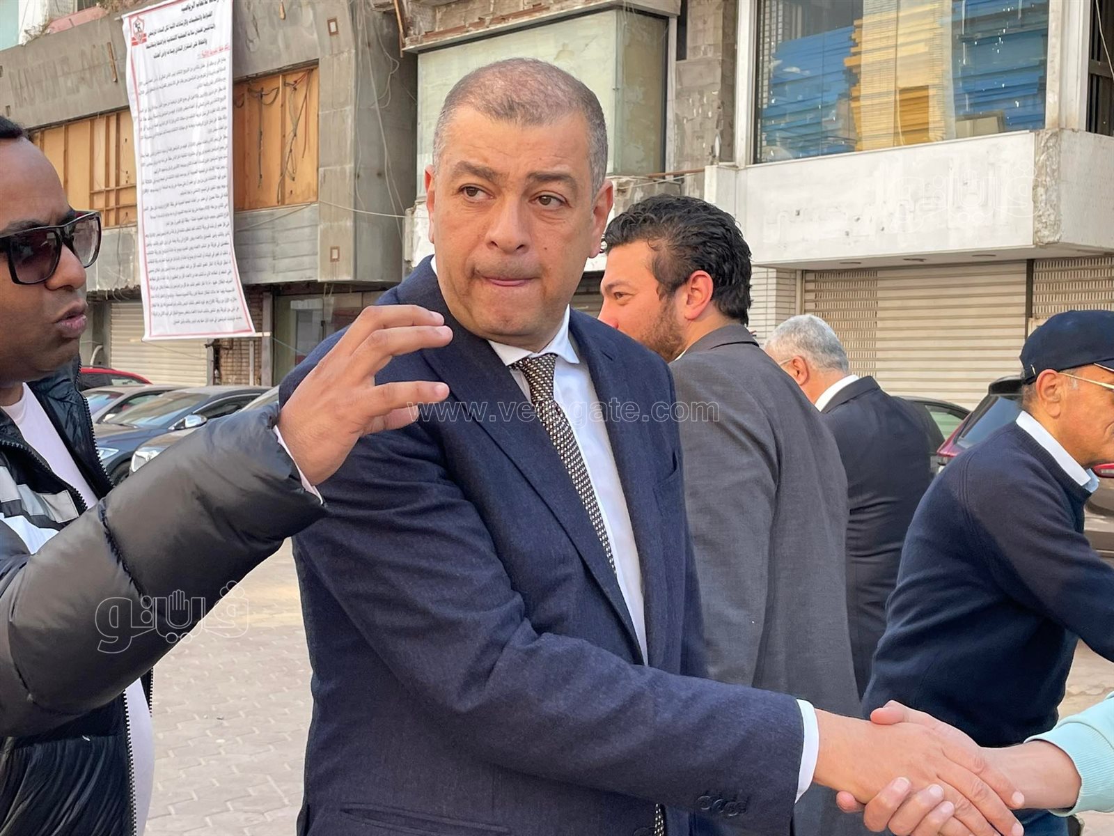 هاني شكري يتقدم بأوراق ترشحه لانتخابات الزمالك على أمين صندوق وعمرو أدهم على العضوية (4)