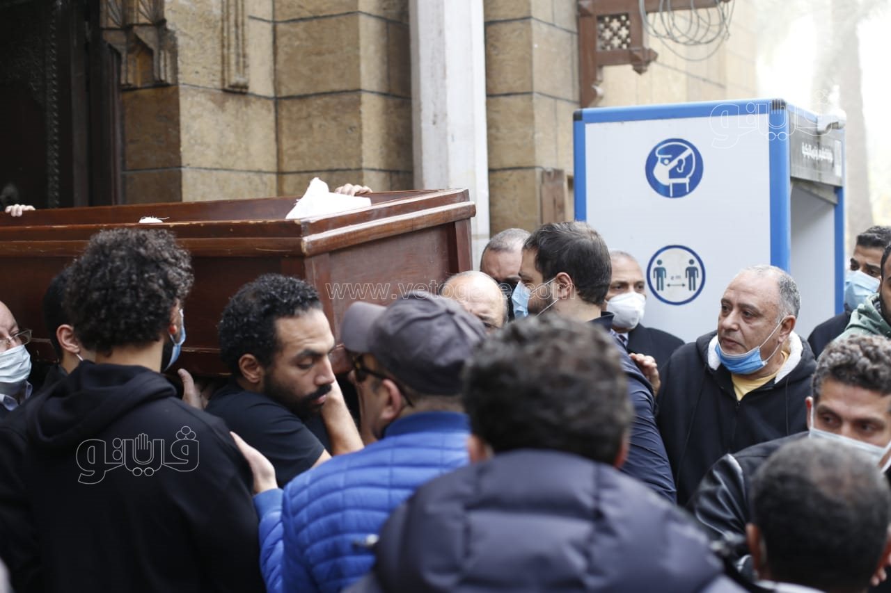 تشييع جثمان إبراهيم حجازي بحضور الخطيب ونجوم الرياضة (7)