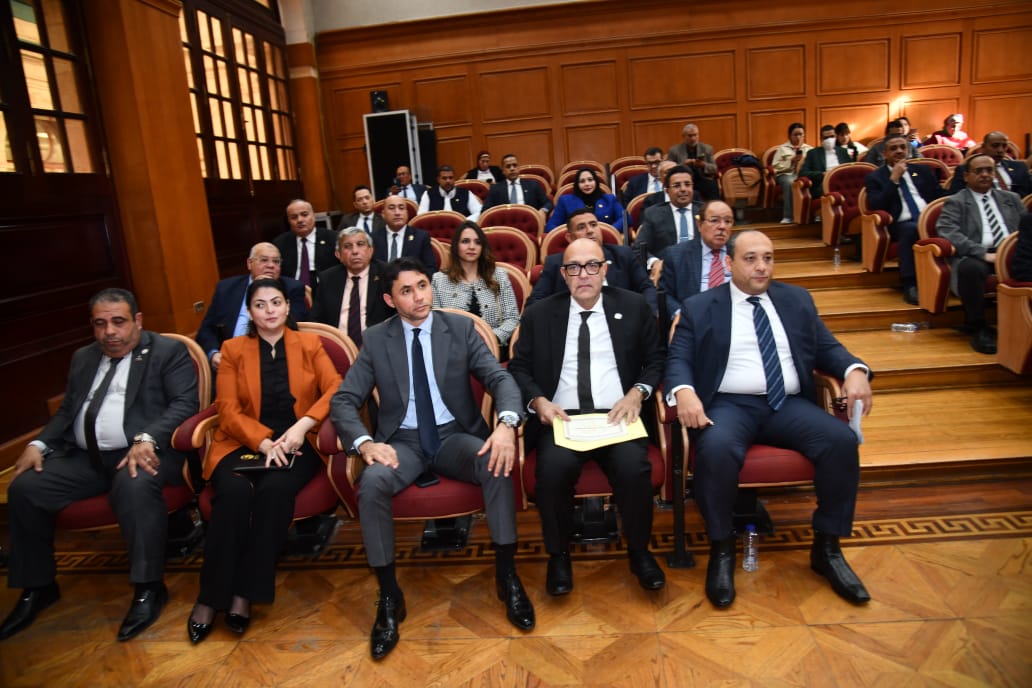 اجتماع لجنة الإسكان بمجلس الشيوخ&nbsp;