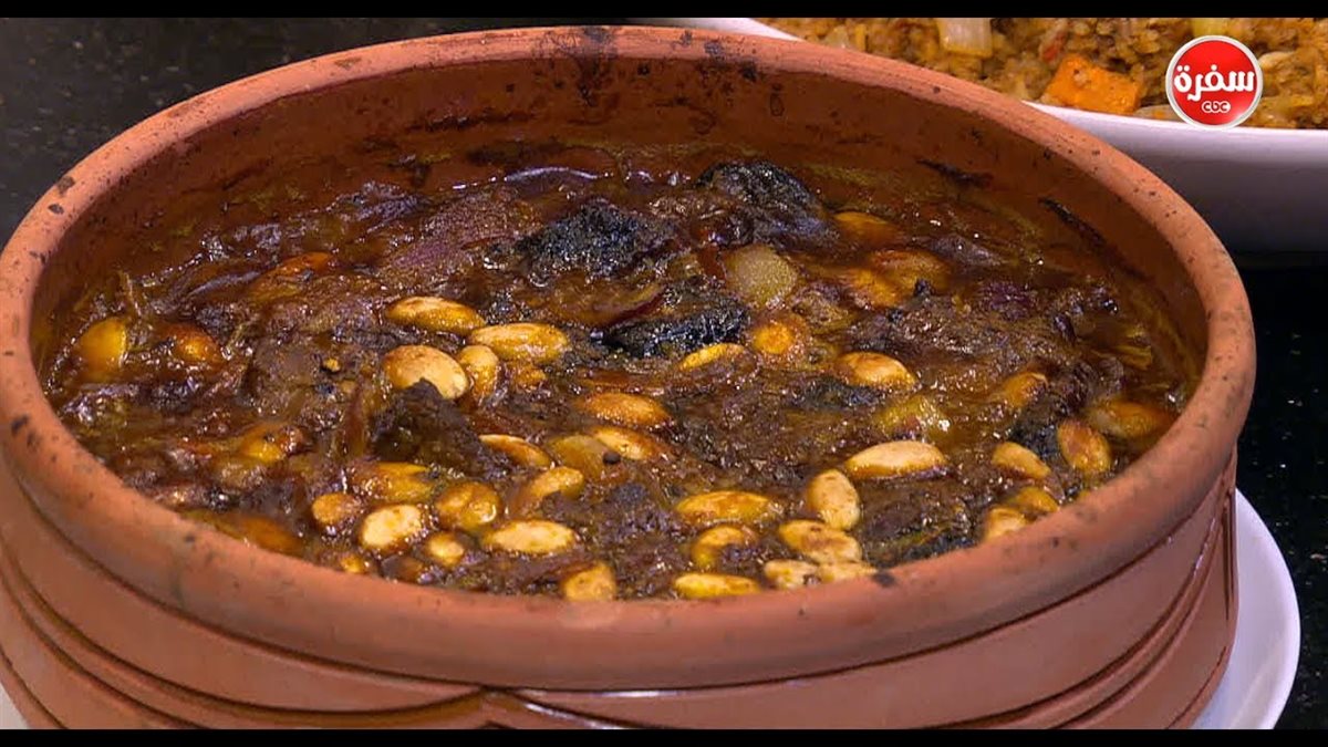 طريقة عمل طاجن اللحم بالقراصيا&nbsp;