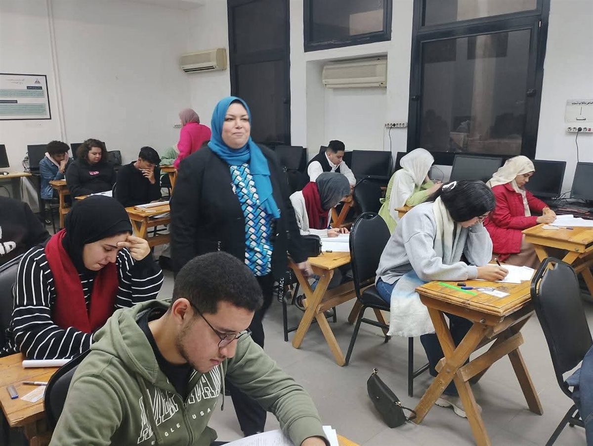جامعة عين شمس