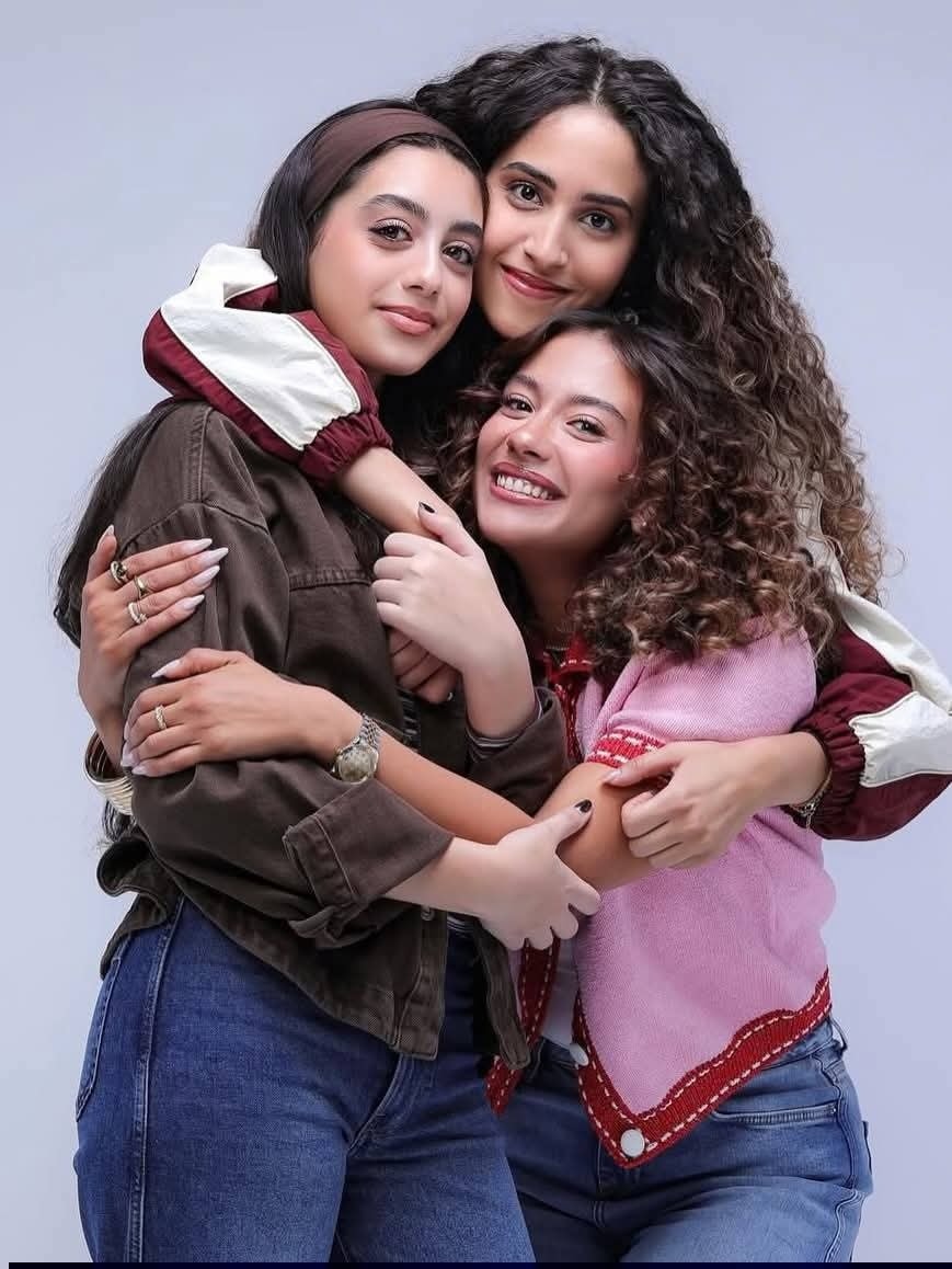 بطلات مسلسل ميدتيرم، فيتو