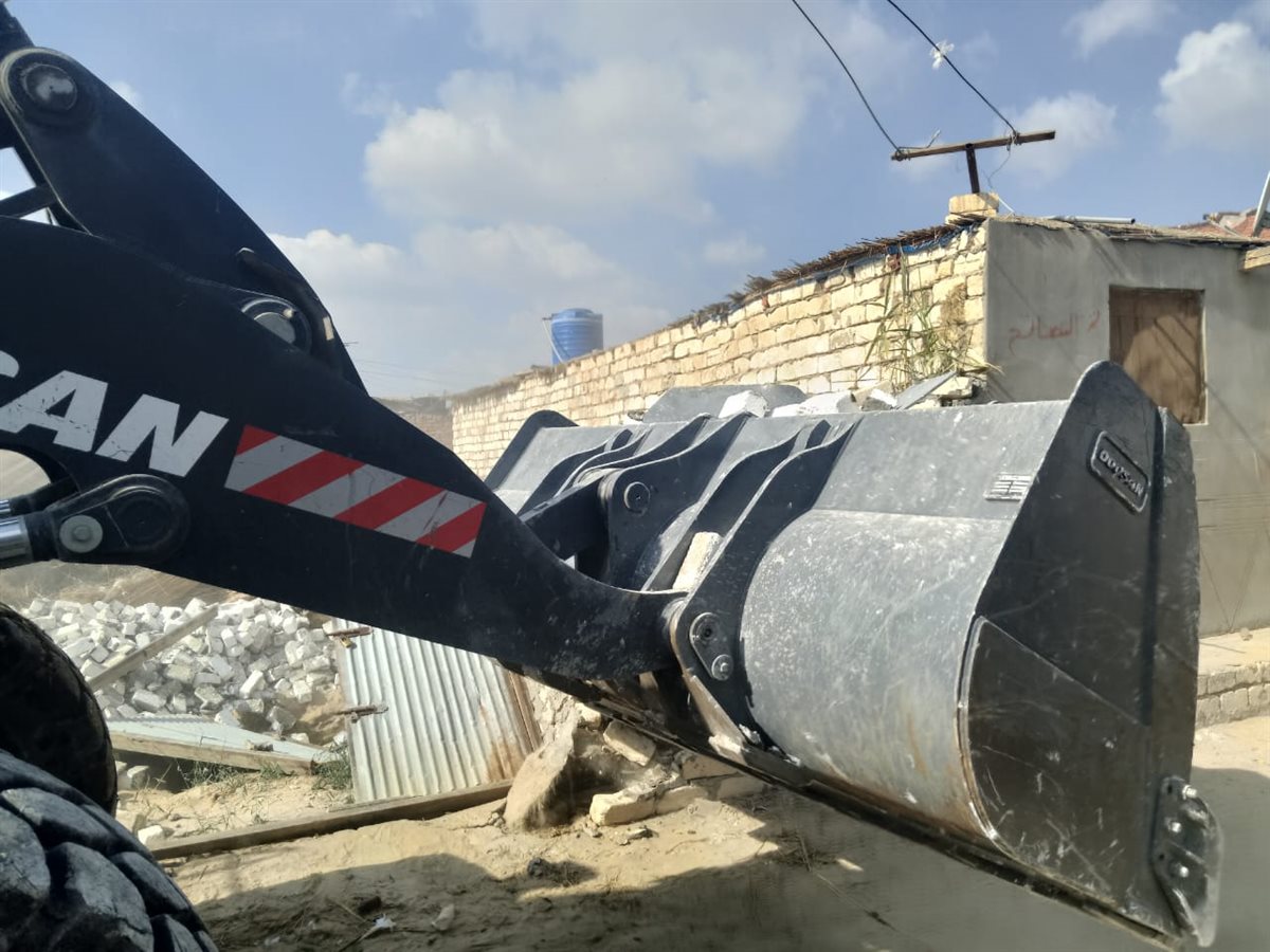 جانب من الحملات،فيتو
