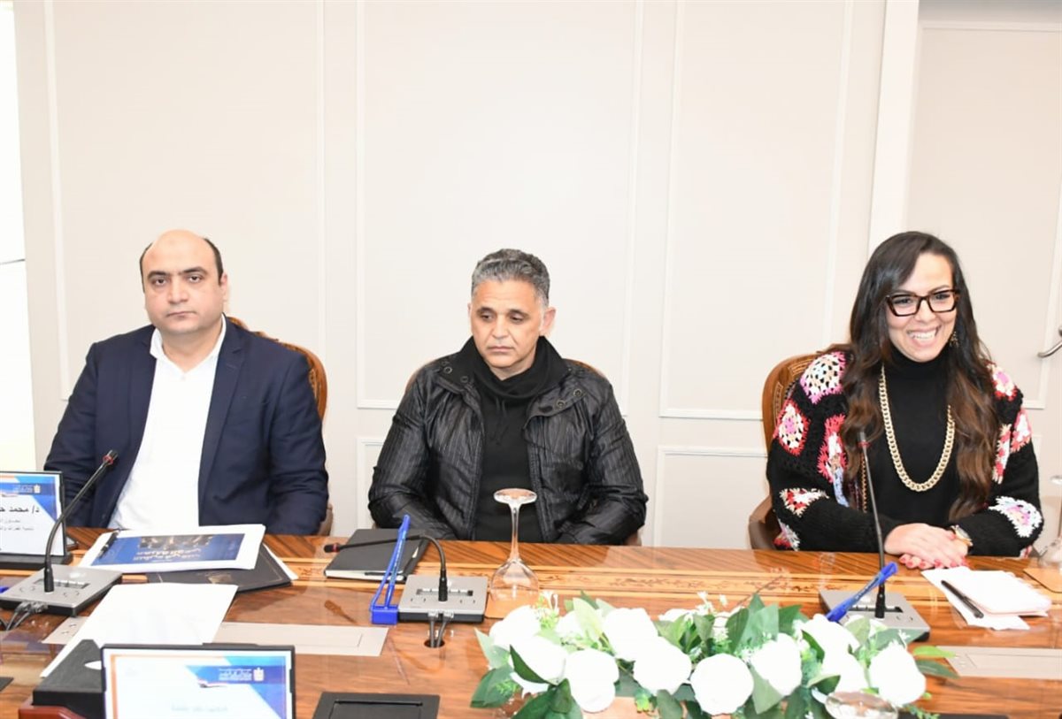 وزير الشباب والرياضة يتابع استعدادات إطلاق البرنامج الوطني للتنشئة