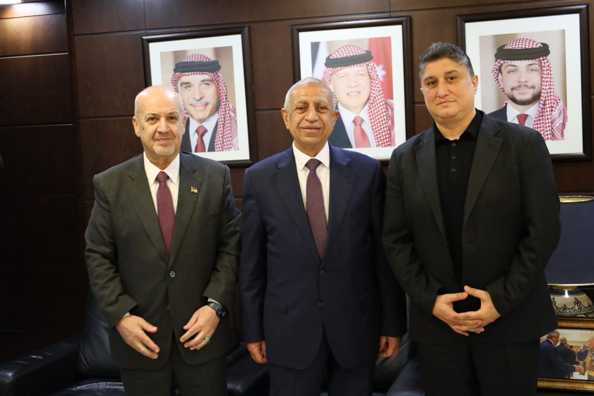 وزير النقل الأردني يستقبل رئيس الأكاديمية العربية للعلوم والتكنولوجيا&nbsp;