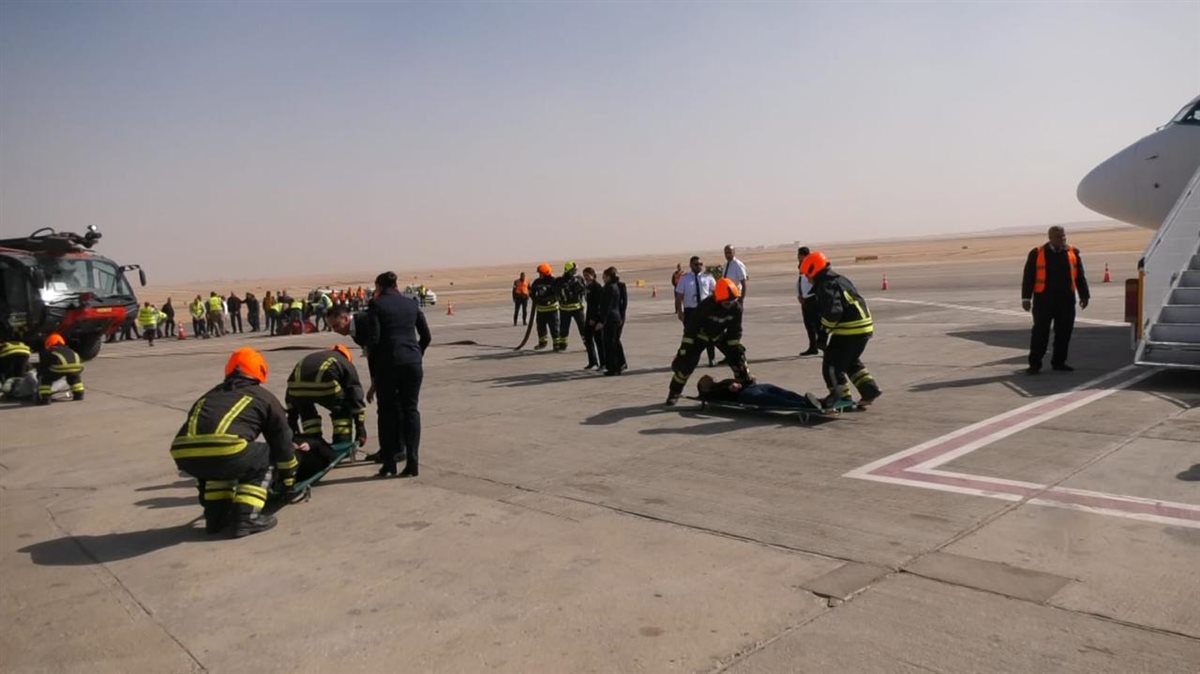 الطيران تنفذ تجربة طوارئ موسعة لتعزيز الجاهزية