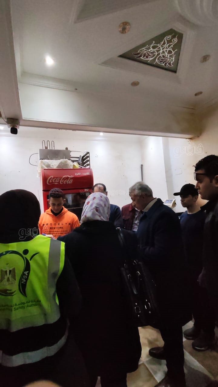 حملة تفاجىء مطعم بزهور بورسعيد بعد حالات تسمم، ڤيتو