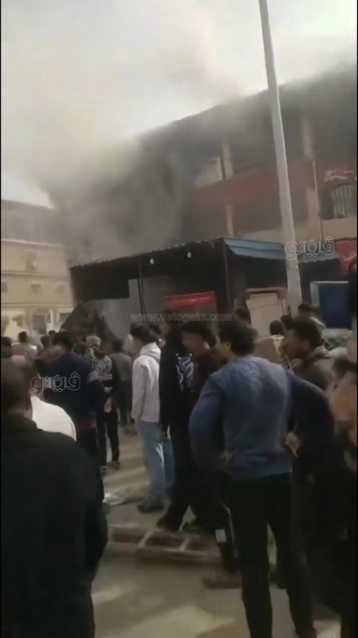 حريق يلتهم سنتر تجاري بالشرقية،فيتو