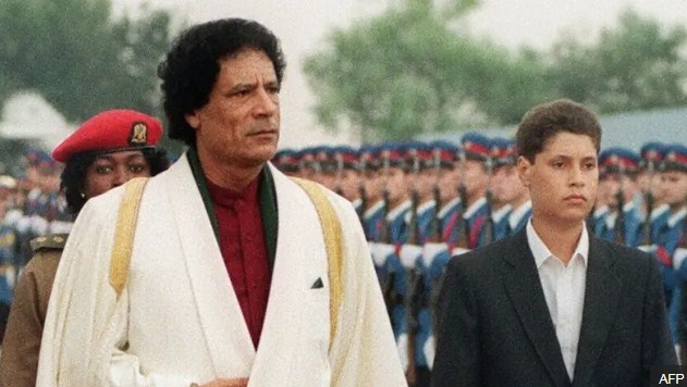 &nbsp;سيف الإسلام القذافي ووالده