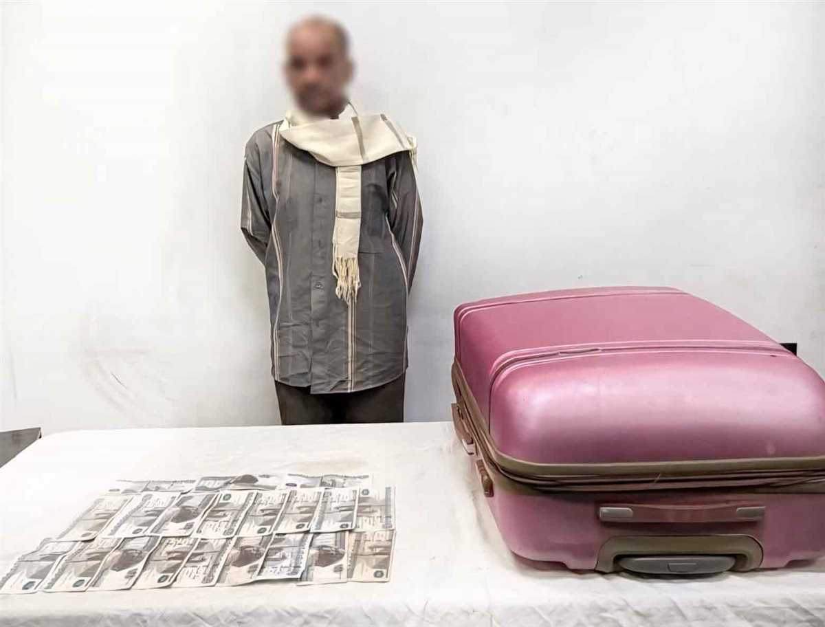 ضبط متهم بكسر زجاج سيارة وسرقة متعلقاتها بأسوان بعد تداول فيديو