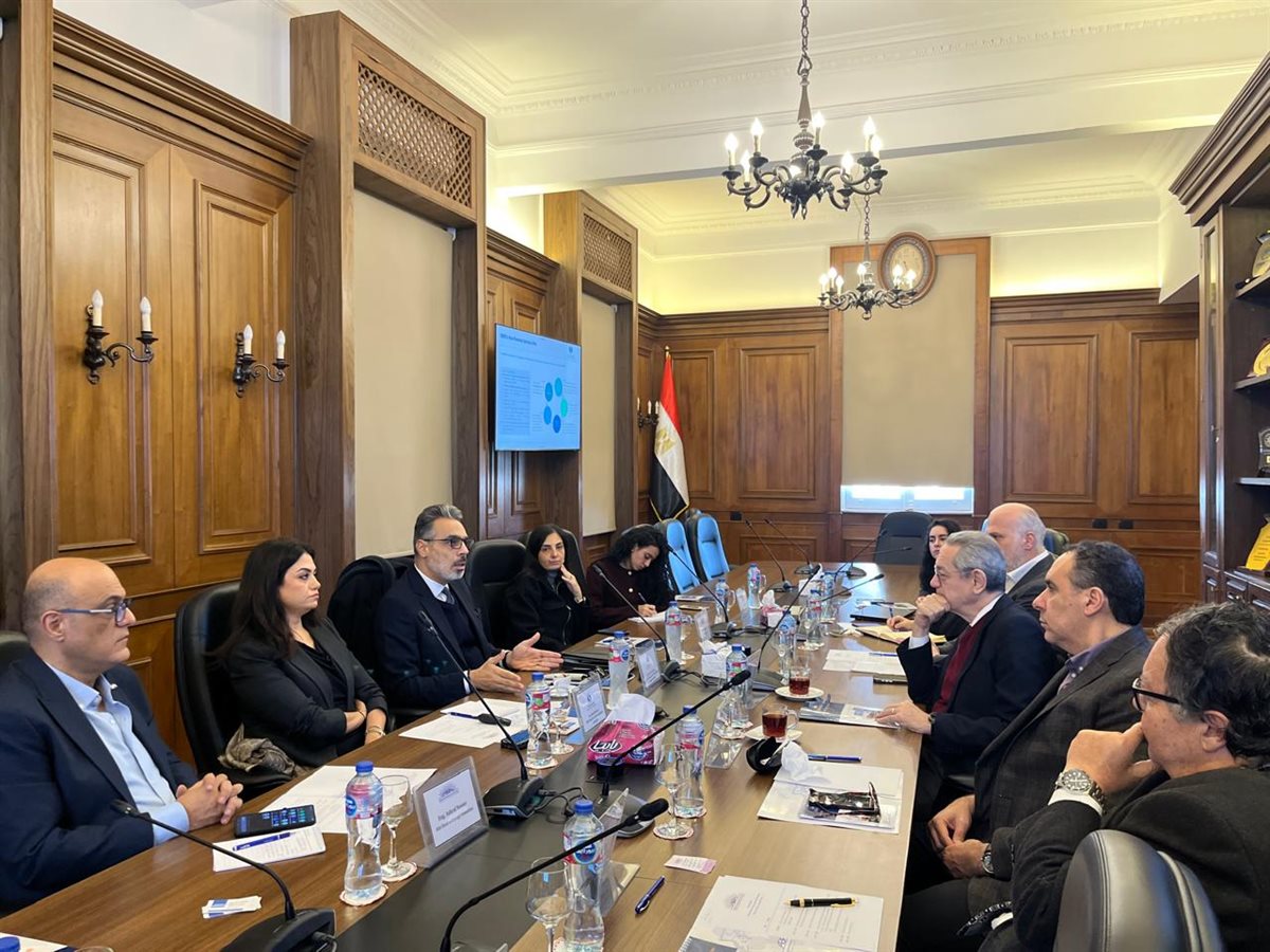 لقاء رجال أعمال إسكندرية والبنك الأوروبي