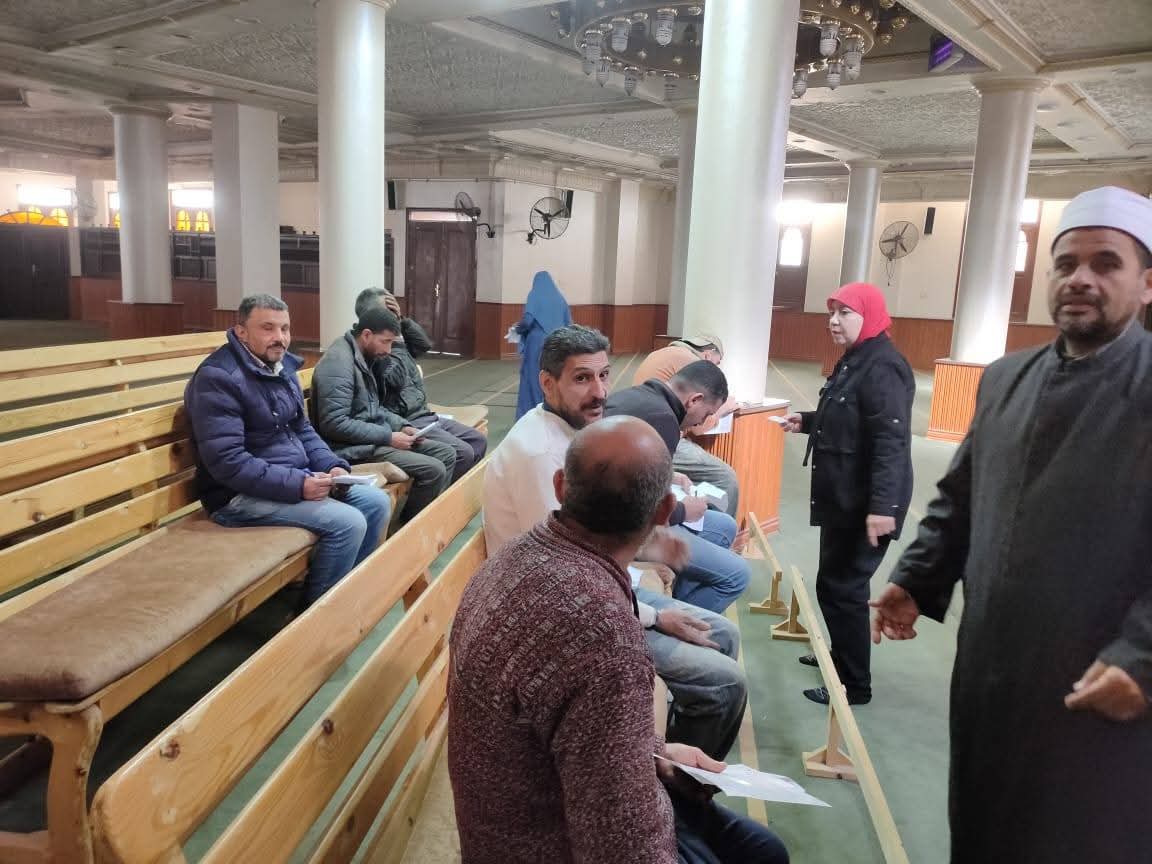 امتحانات محو امية بمسجد النور في دمياط