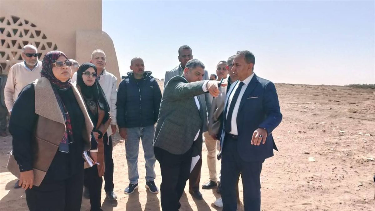 لقاء محافظ الوادي الجديد وفد الجهاز القومي للتنسيق الحضاري