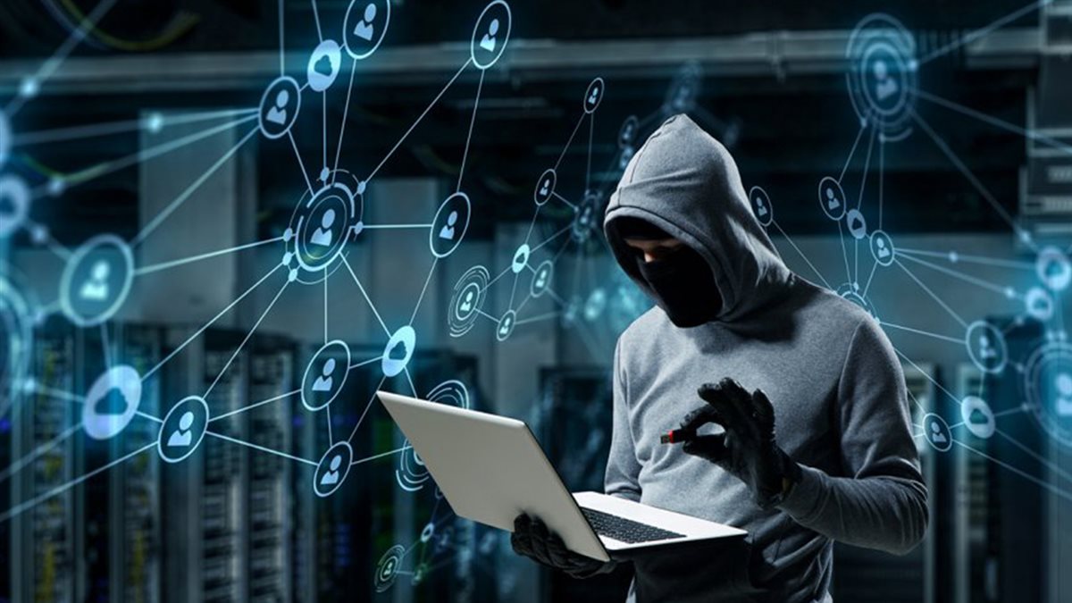 شركة إسرائيلية تخترق الهواتف دون علم أصحابها، فيتو