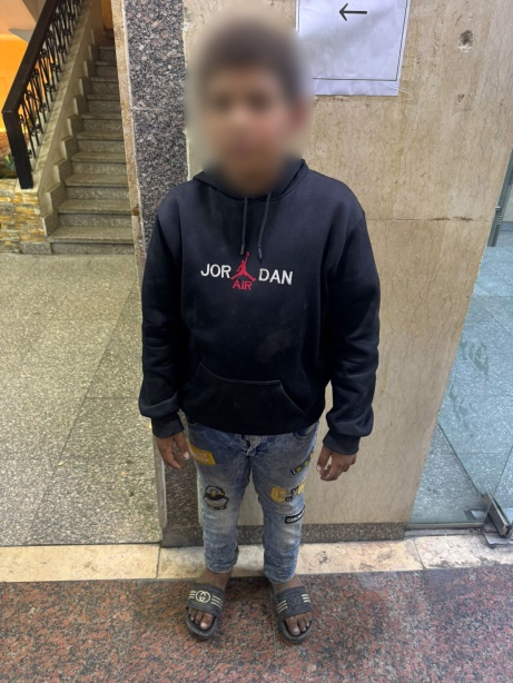 الأمن يكشف ملابسات فيديو صغير يضايق سائحين لبيع منتجات بالبحر الأحمر