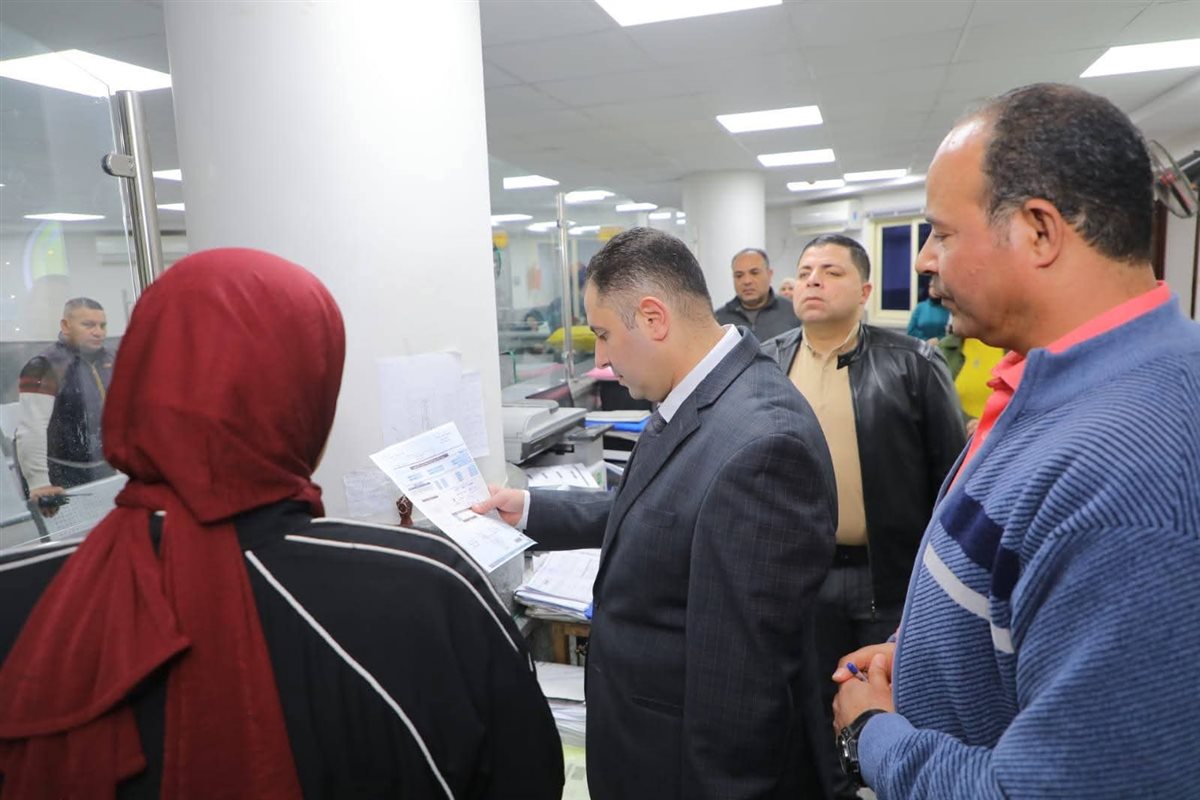 محافظ دمياط يتفقد المركز التكنولوجي لخدمة المواطنين &nbsp;