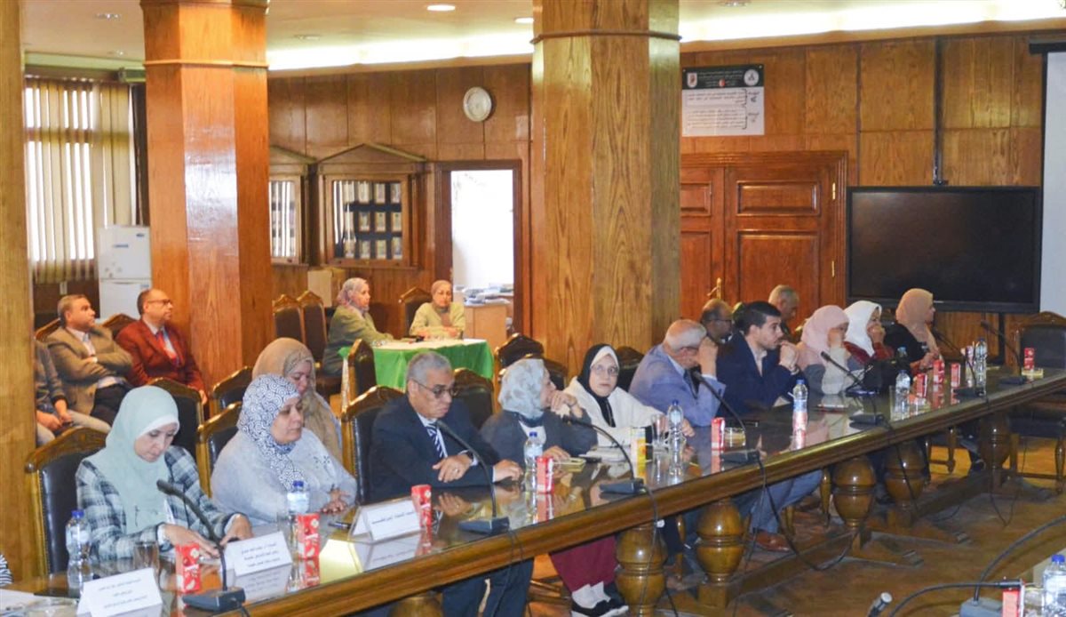 اجتماع مجلس كلية الطب البيطري جامعة القاهرة