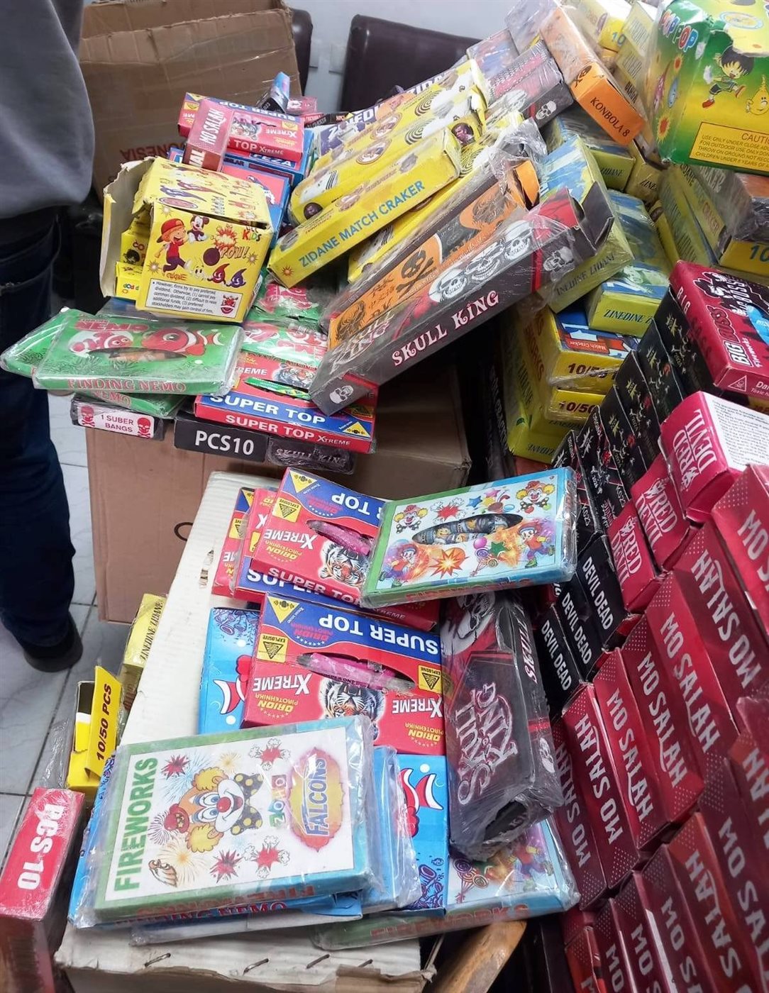 ضبط &nbsp;55 ألف قطعة ألعاب نارية في حملات أمنية بسوهاج&nbsp;
