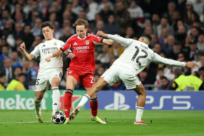 مباراة ريال مدريد وبنفيكا