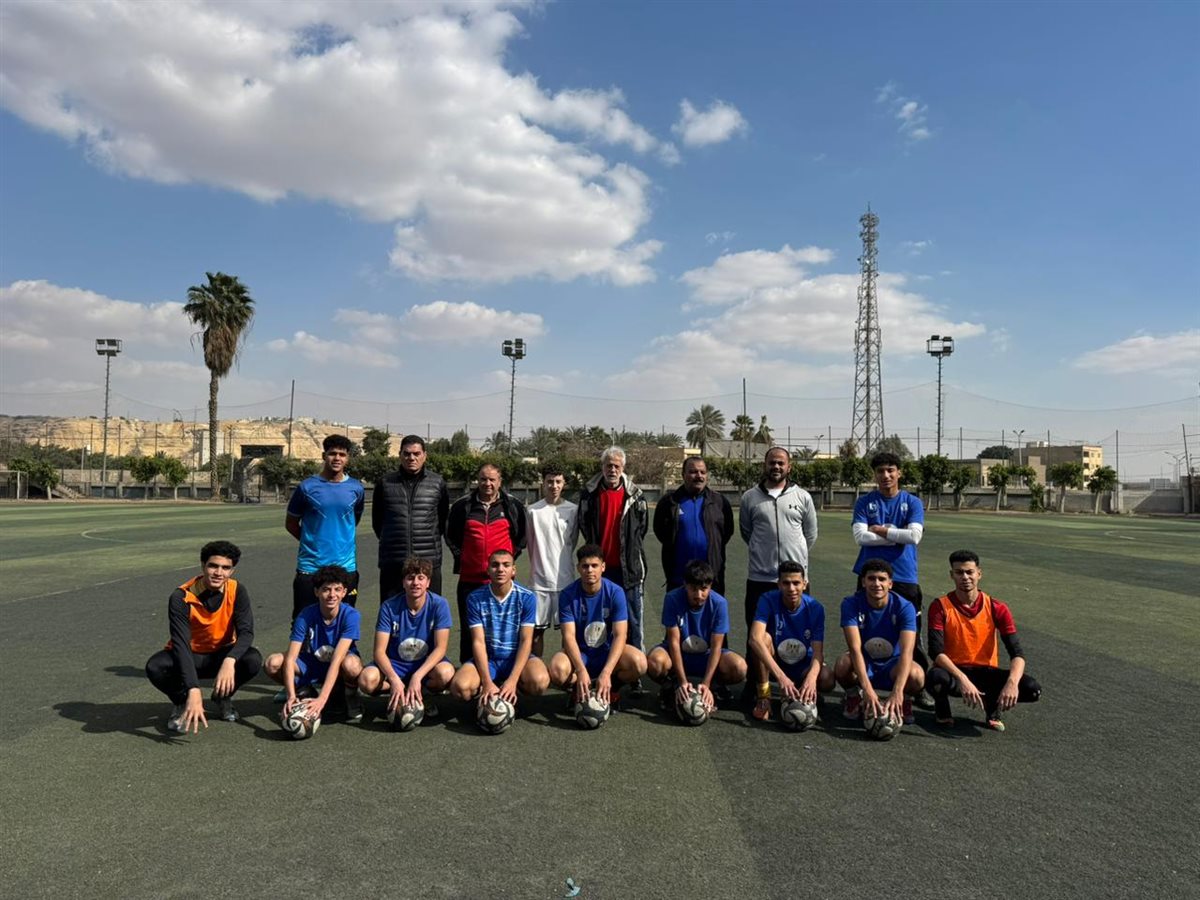 وزير الشباب والرياضة يضم محمد صلاح إلى مشروع