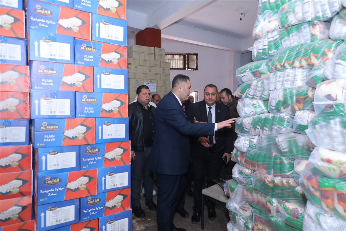 محافظ دمياط يتابع &nbsp;فرع الشركة العامة لتجارة الجملة بمدينة دمياط