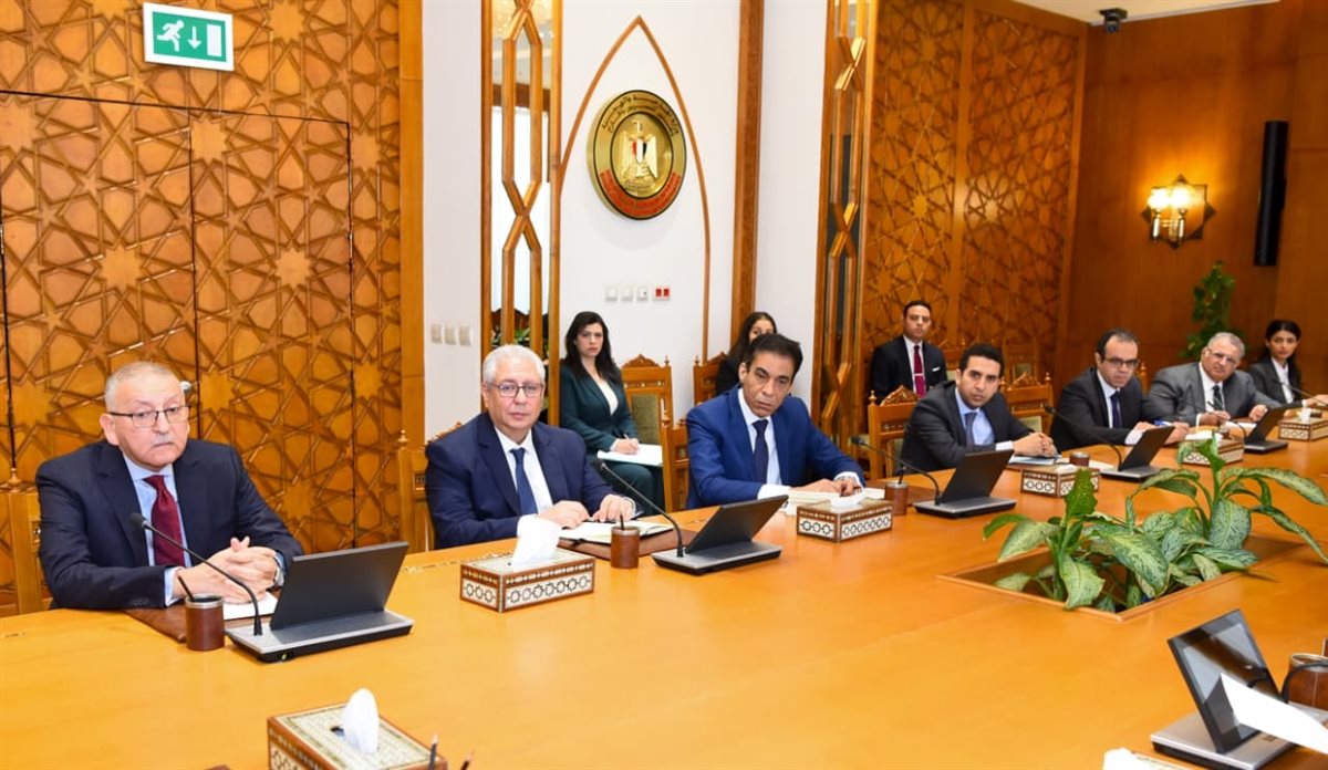 لقاء وزير الخارجية &nbsp;مع قيادات الوزارة والقطاع القنصلي