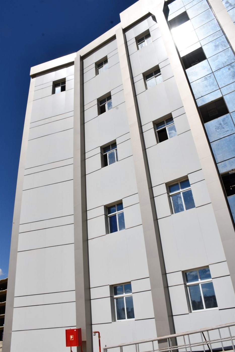 معامل جامعة قناة السويس، فيتو