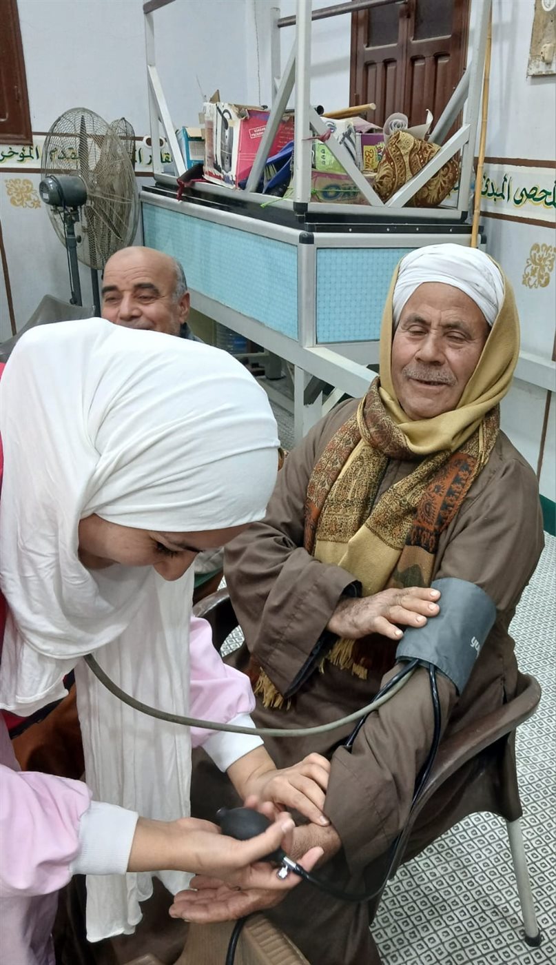 جانب من عمل الفرق،فيتو