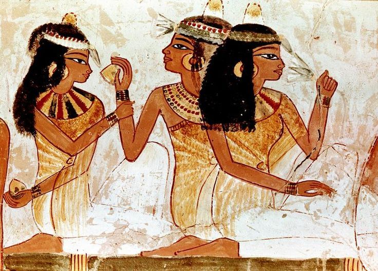 ازياء المصريين القدماء في الأعياد